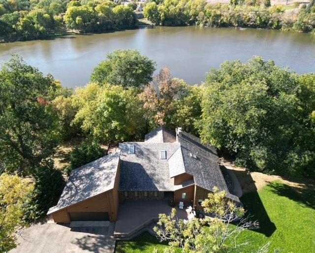 2020 Vision Ln, Redwood Falls, MN 56283