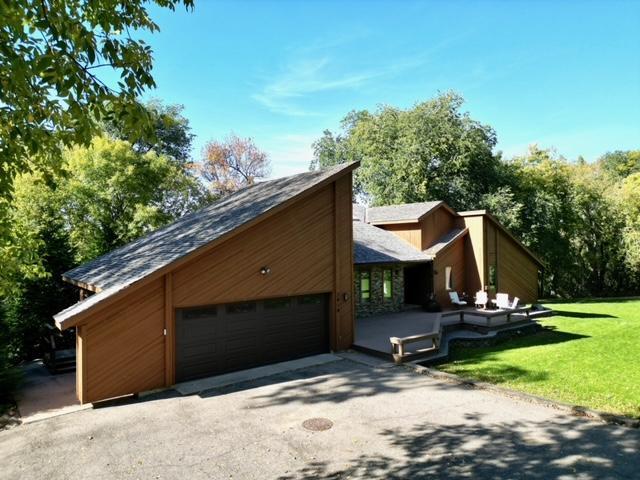 2020 Vision Ln, Redwood Falls, MN 56283