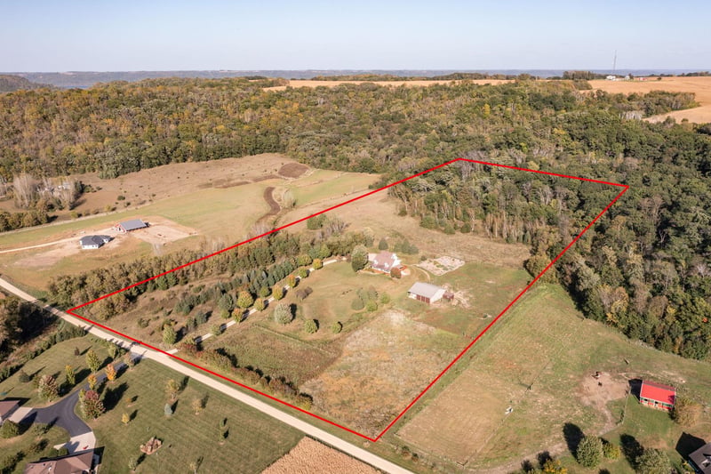 72502 327th Ave, Lake City, MN 55041