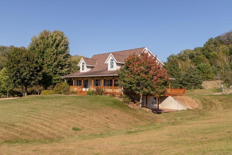 72502 327th Ave, Lake City, MN 55041