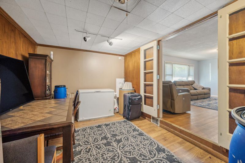 5307 Northport Dr, Minneapolis, MN 55429