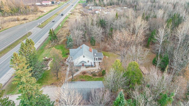 5480 Miller Trunk Hw, Hermantown, MN 55811
