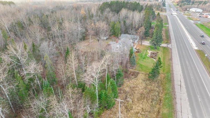 5480 Miller Trunk Hw, Hermantown, MN 55811