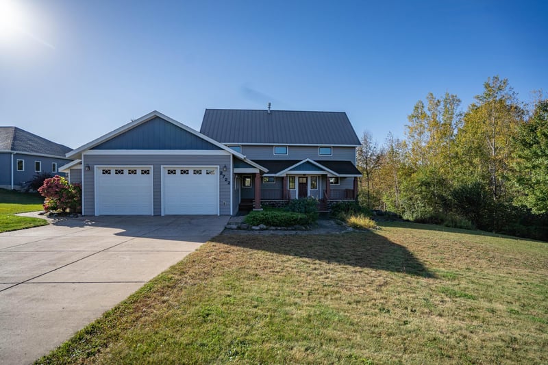2722 Northridge Dr, Duluth, MN 55811