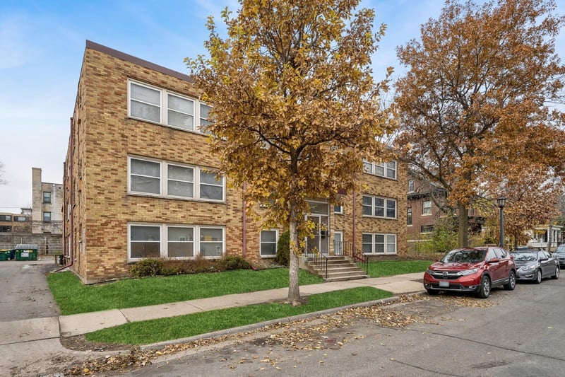 1910 Colfax Ave S, Minneapolis, MN 55403