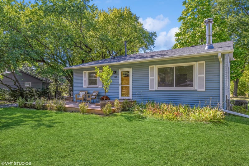325 Quantico Ln N, Minneapolis, MN 55447