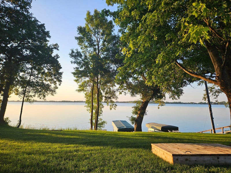 70 Shady Rest Rd, Garvin, MN 56132