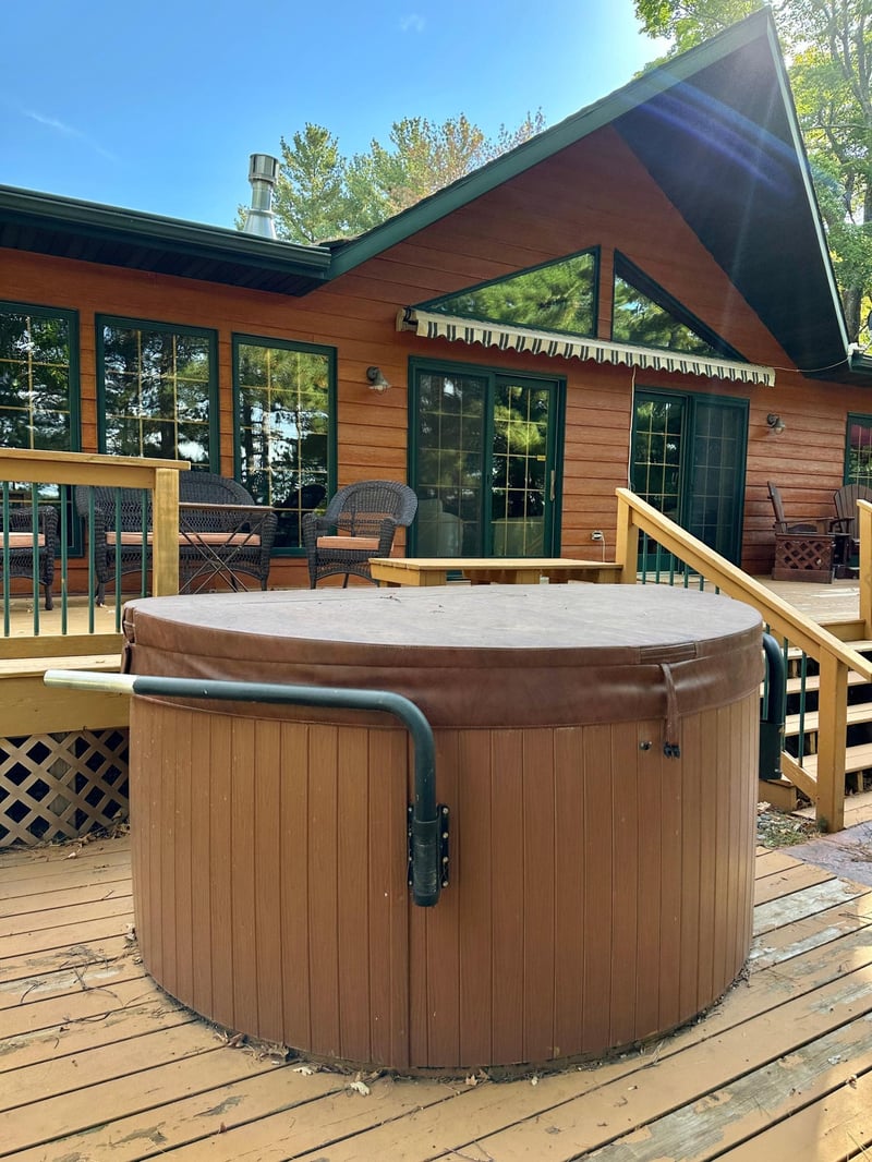3193 County 45 NW, Hackensack, MN 56452