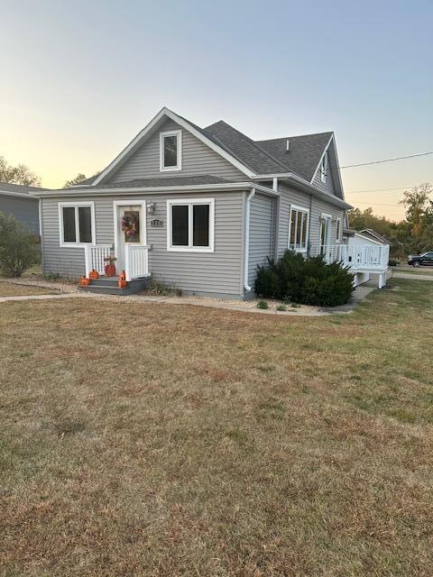 850 1st St, Currie, MN 56123