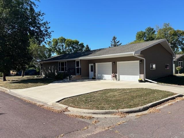 456 Cedar Ave, Westbrook, MN 56183
