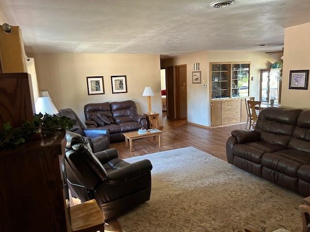 456 Cedar Ave, Westbrook, MN 56183