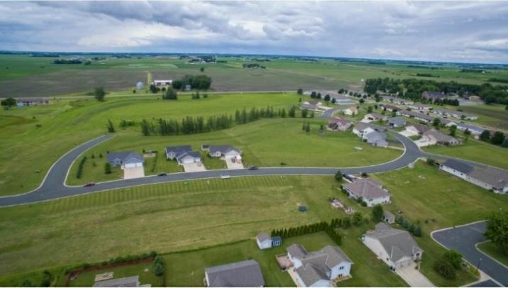 XXX Pond View Dr, Arlington, MN 55307