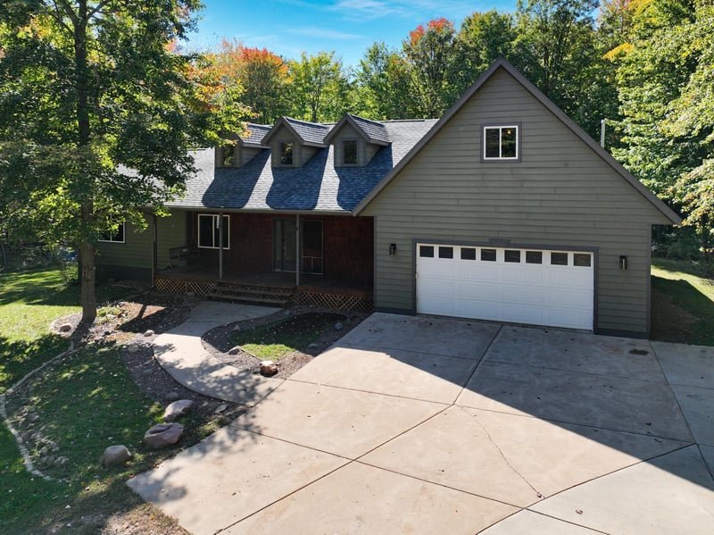 998 25 1/2 St, Chetek, WI 54728