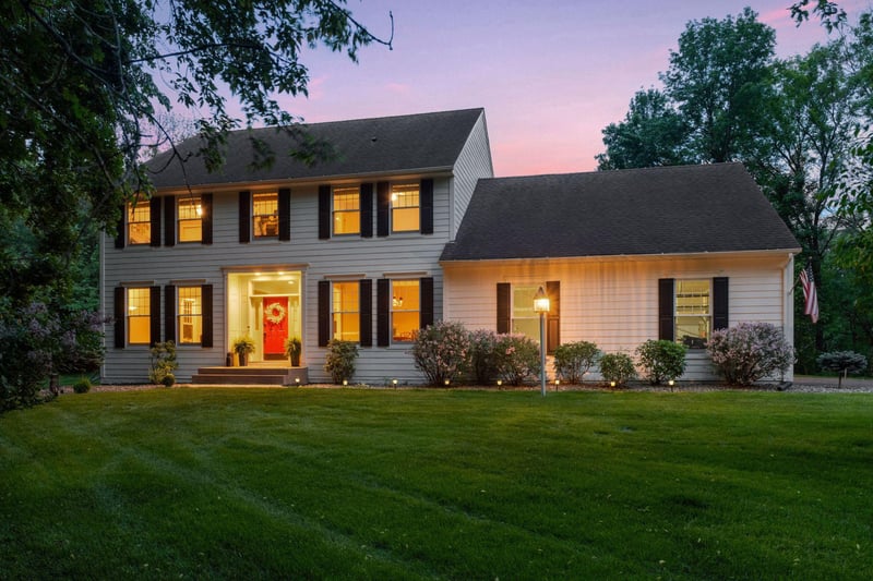 650 Gander Rd, Orono, MN 55391