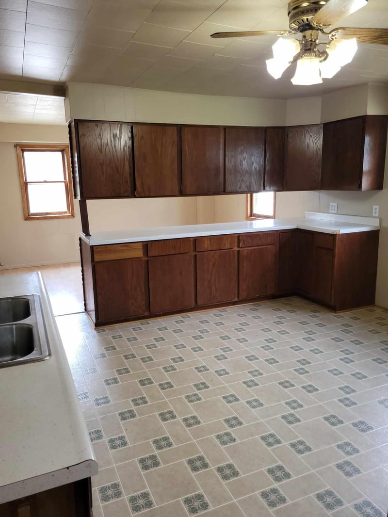 7363 7th Ave, New Auburn, MN 55366