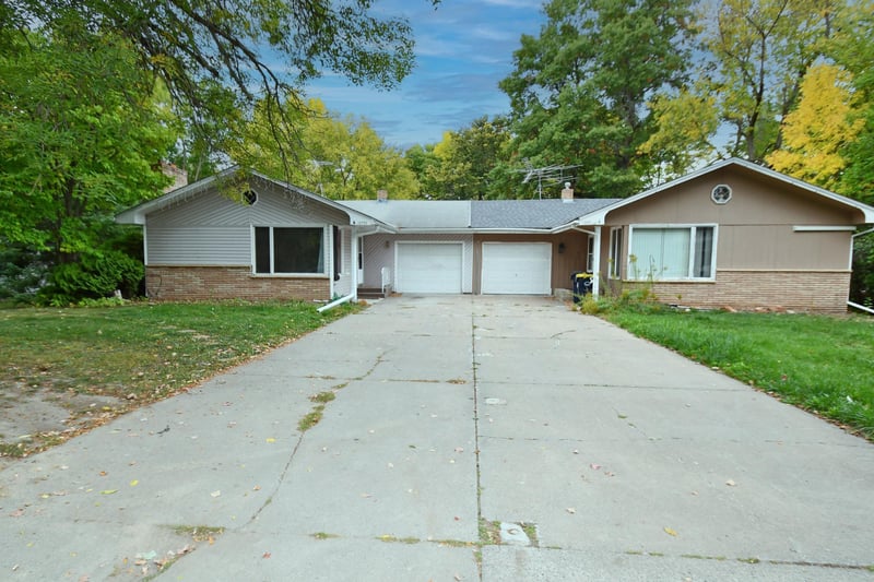10750 Berglund Ave, Chisago City, MN 55013