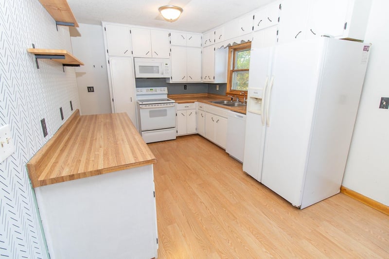 511 Western St, New Munich, MN 56356