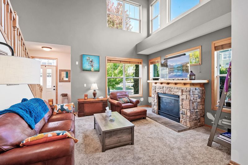 9640 Washington Blvd #1, Chanhassen, MN 55317