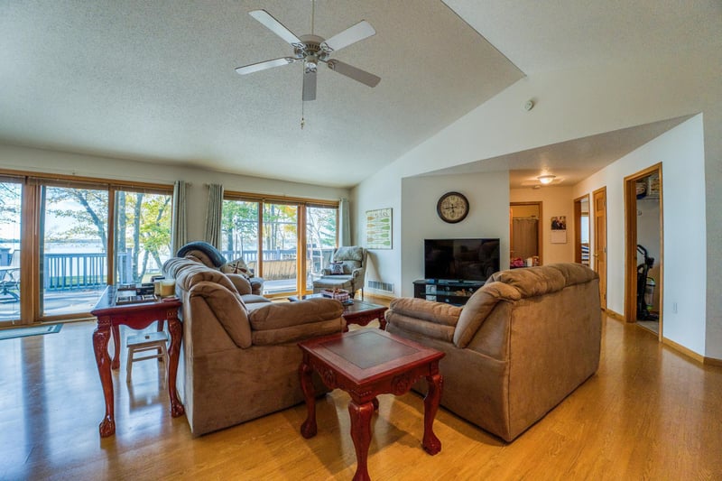 6586 Bobcat Trl NW, Cass Lake, MN 56633