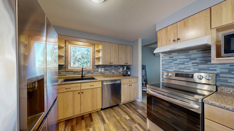 114 Circle Dr, Fountain, MN 55935