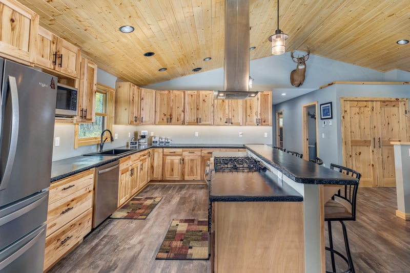 2623 Allyson Way, Babbitt, MN 55706