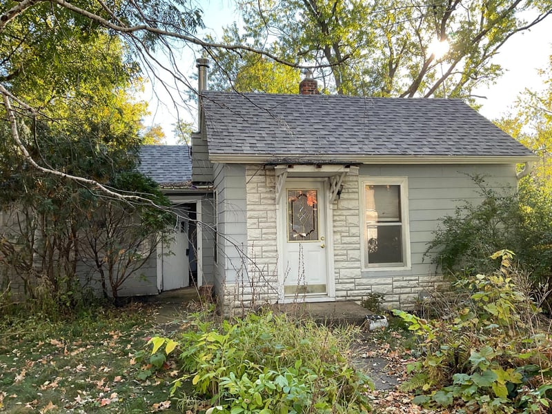 114 S Dallas St, River Falls, WI 54022
