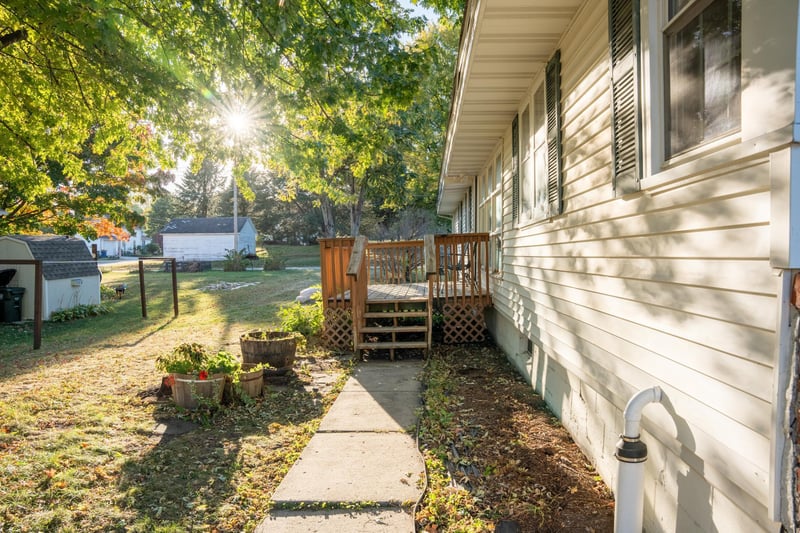 419 Main St S, Lonsdale, MN 55046