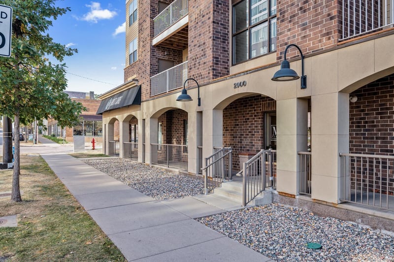 2900 University Ave SE #201, Minneapolis, MN 55414