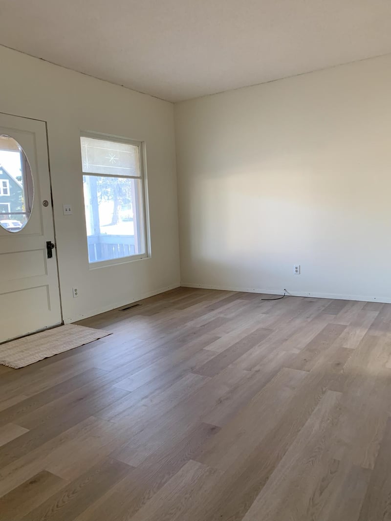 209 Main St, Adams, MN 55909