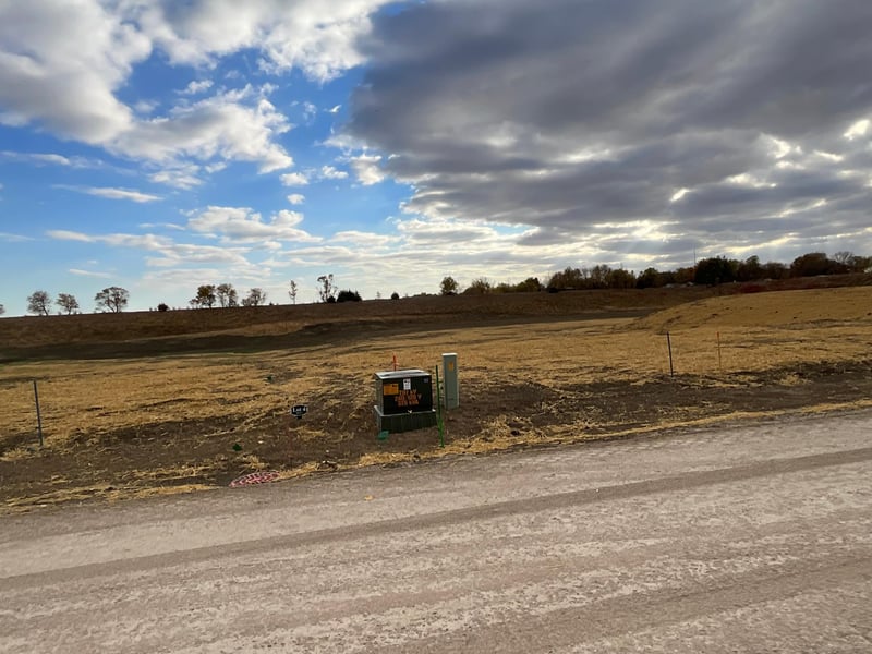 11 Cottonwood Lake Blvd, Windom, MN 56101
