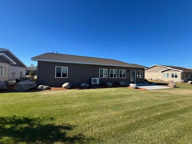 1615 30th St NW #4, Bemidji, MN 56601