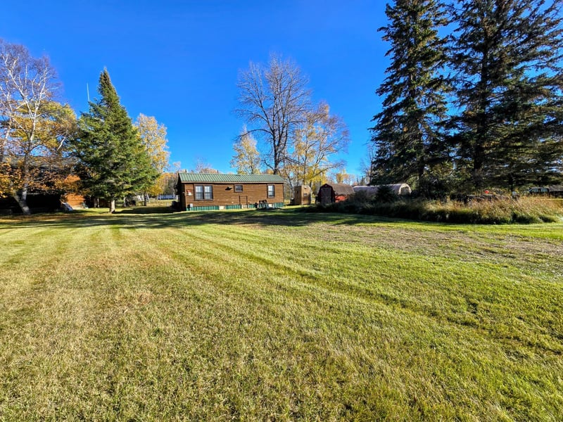 17266 Pine Creek Dr NW, Angle Inlet, MN 56711