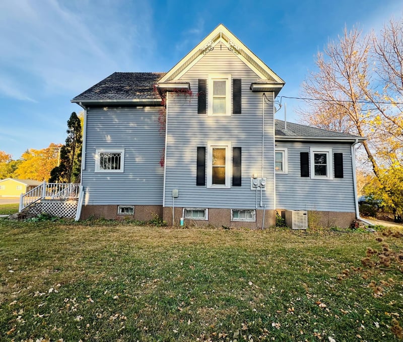 108 7th St E, Herman, MN 56248