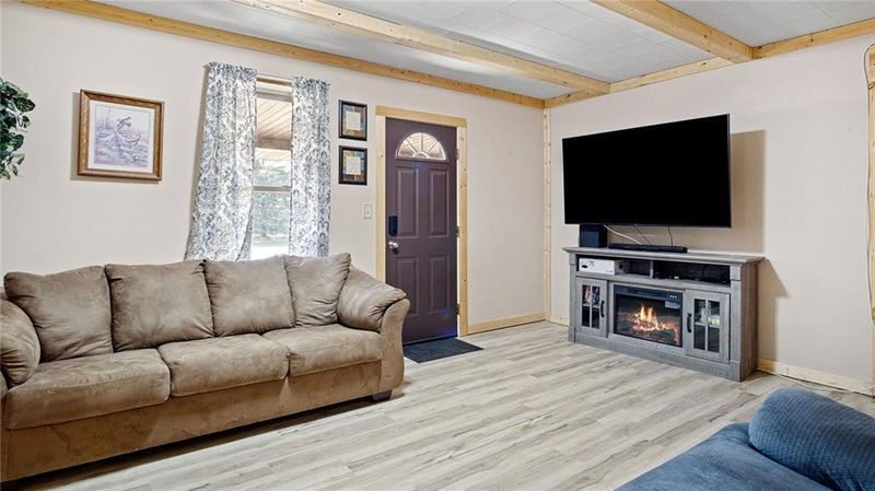 18644 Dewey St, Whitehall, WI 54773