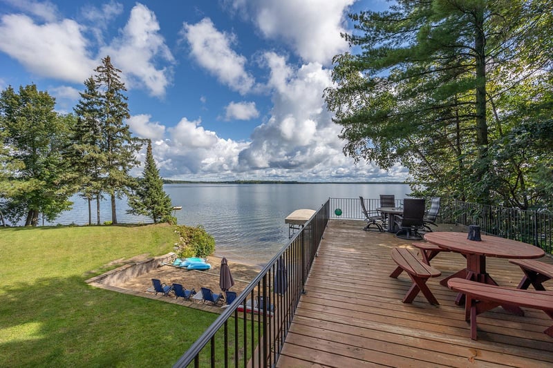 606 Spain Dr NW, Hackensack, MN 56452