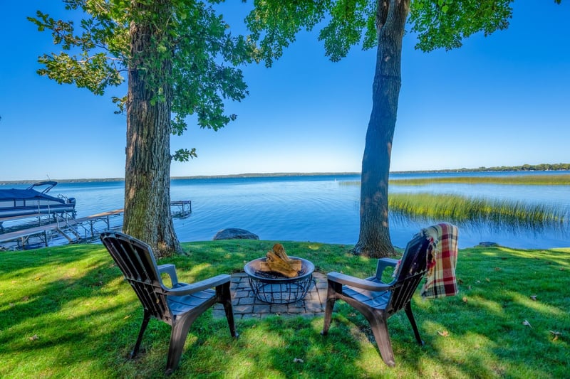 11772 Indian Beach Rd, Spicer, MN 56288