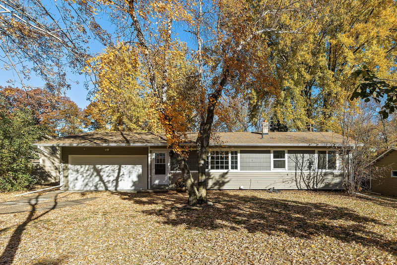 14224 57th St N, Oak Park Heights, MN 55082