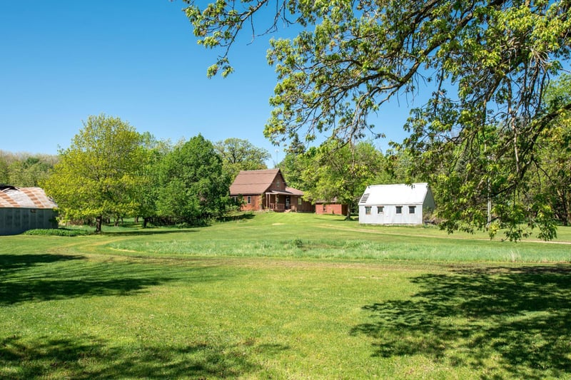 13297 County 82, Eagle Bend, MN 56446