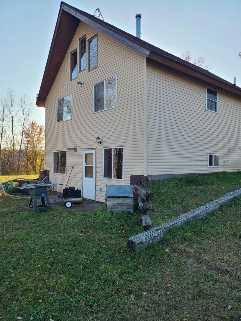 2390 Waller Rd, Carlton, MN 55718