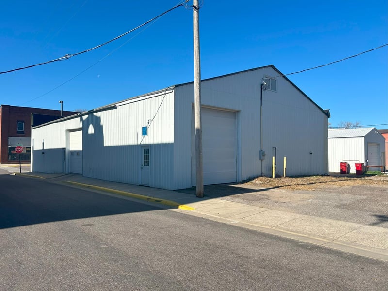 100 Central Ave N, Watkins, MN 55389