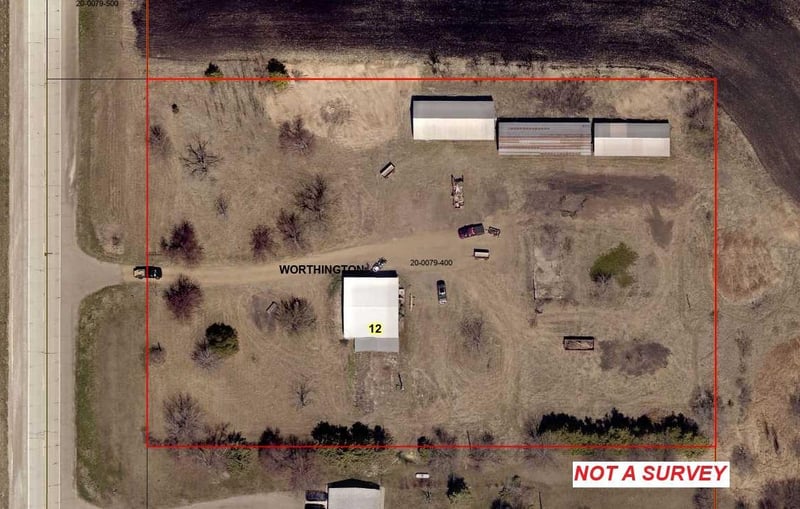 23296 Us Highway 59, Worthington, MN 56187