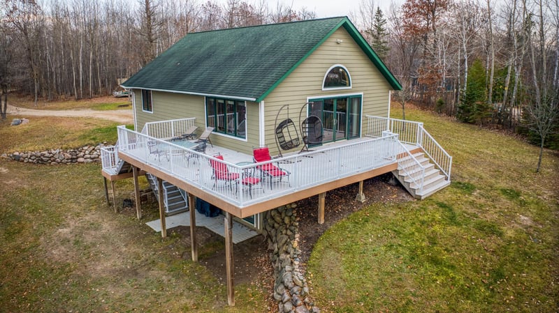 9741 Quetzal Dr, Solway, MN 56678