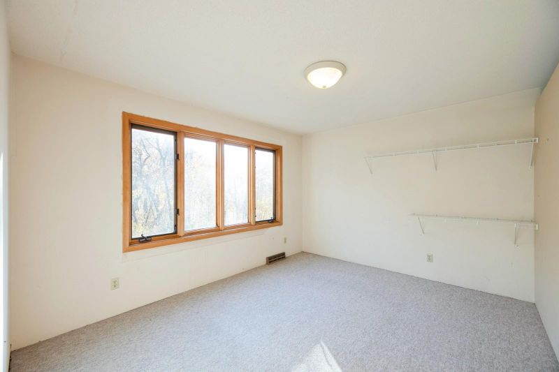 18651 S Diamond Lake Rd, Dayton, MN 55327