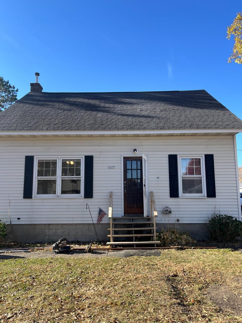 3677 W 6th St, Goodview, MN 55987