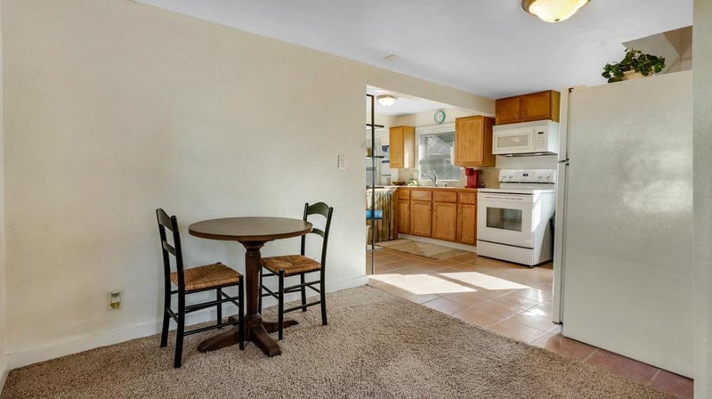 611 Harriet St, Altoona, WI 54720