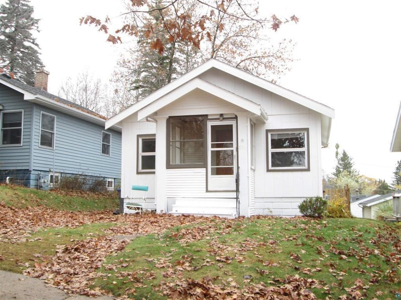 850 Charles Ave, Duluth, MN 55807