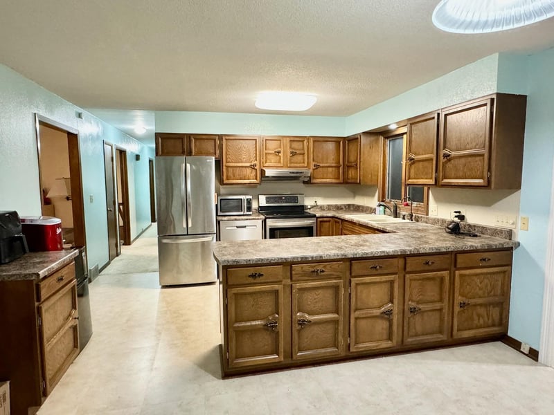 408 5th Ave W, Lamberton, MN 56152