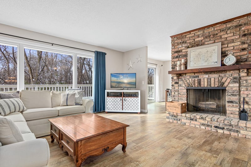 2075 Webber Hills Rd, Orono, MN 55391