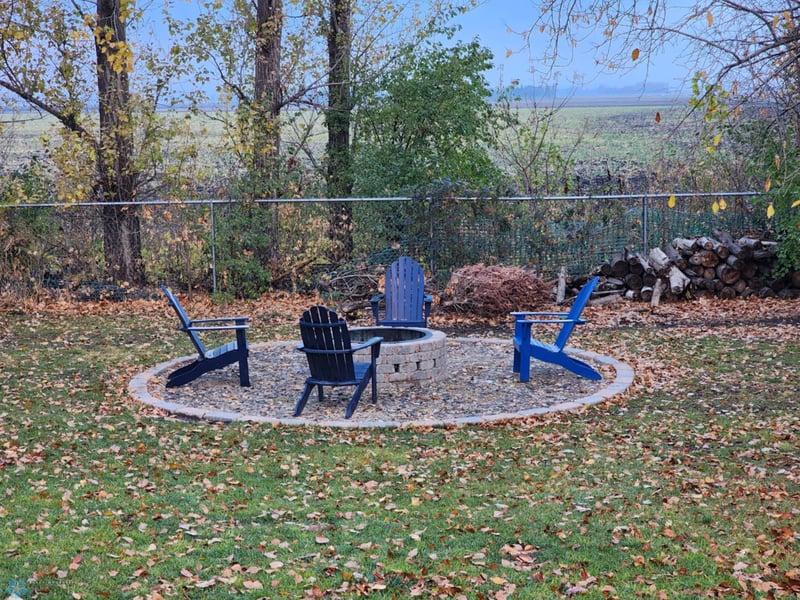 108 3rd St N, Sabin, MN 56580