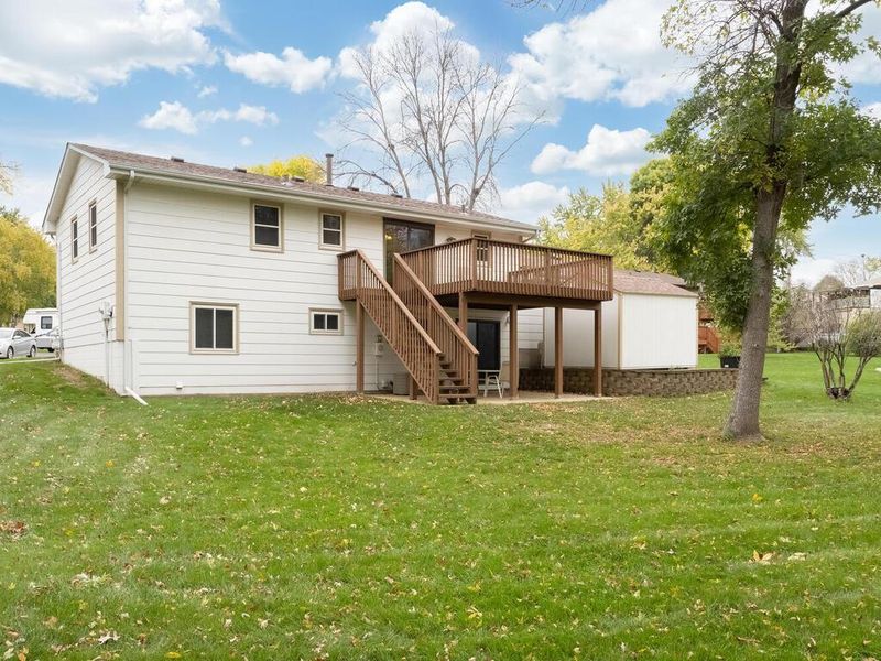 6836 Chesshire Ln N, Maple Grove, MN 55311